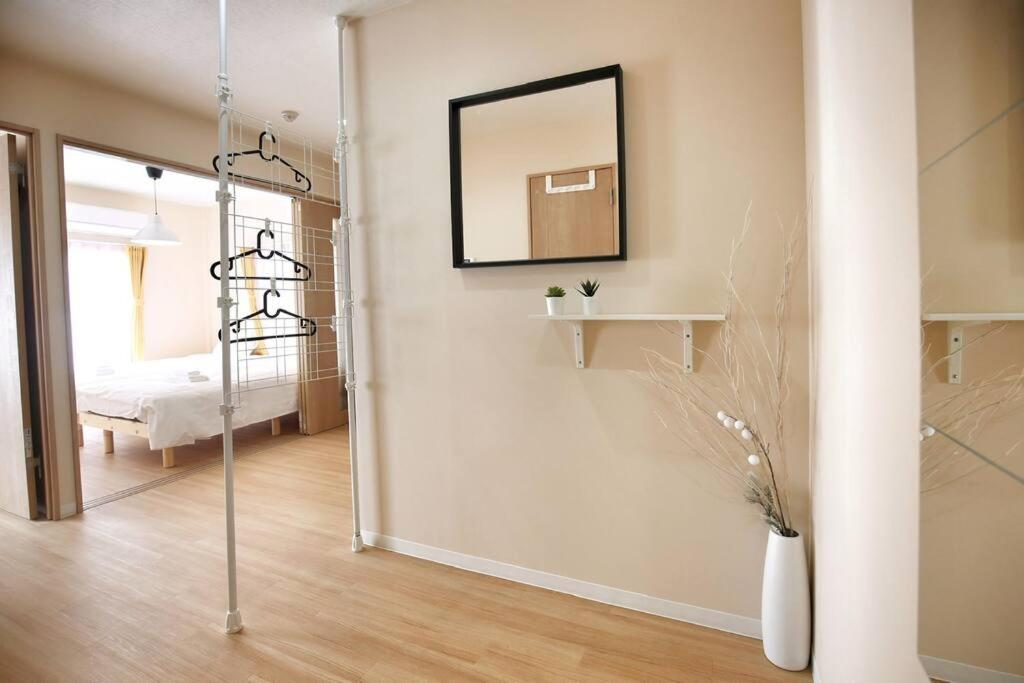 Appartement Edogawa Japanese Style 201 Has Direct Access To Akihabara And Shinjuku, With Convenient Transportation And Free Wifi